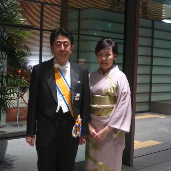 Shinzo y Akie Abe (foto gobierno de Japón)