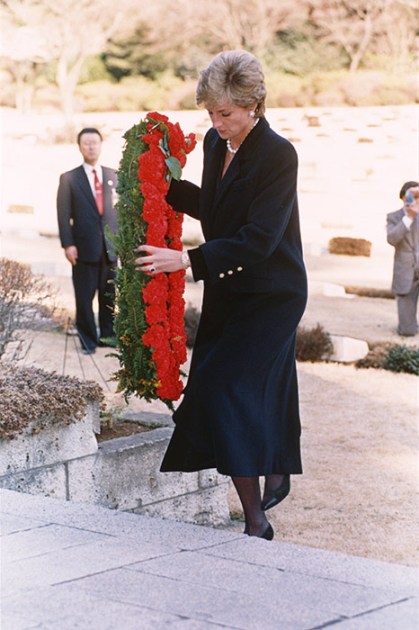 La princesa Diana visitó Japón en 1995